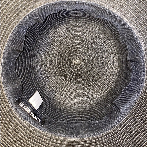 Black Ellen Tracy sun hat with accent scarf 👒 - Picture 5 of 10